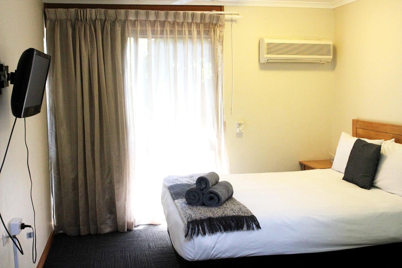 Henry'S Quirindi Hotel Buitenkant foto