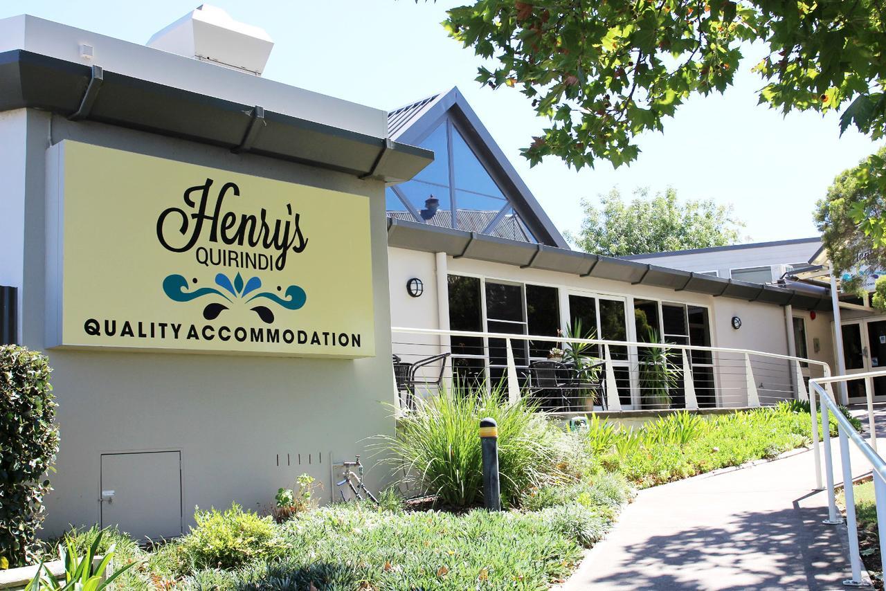 Henry'S Quirindi Hotel Buitenkant foto